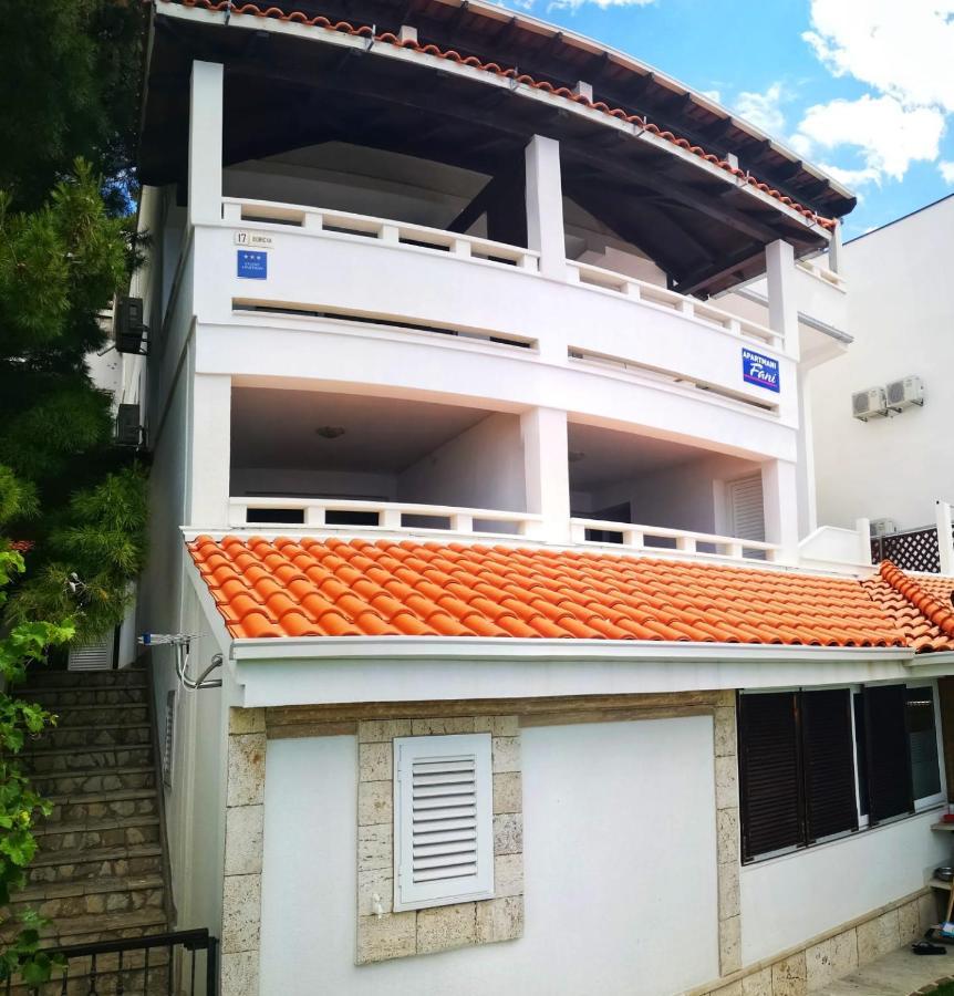 Apartments Fani Brela Kültér fotó